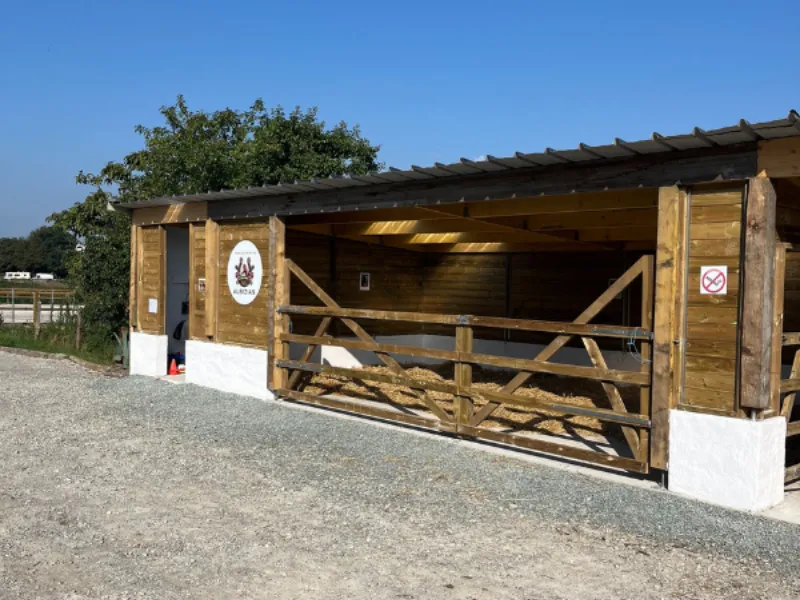 ecurie pour cheval redon